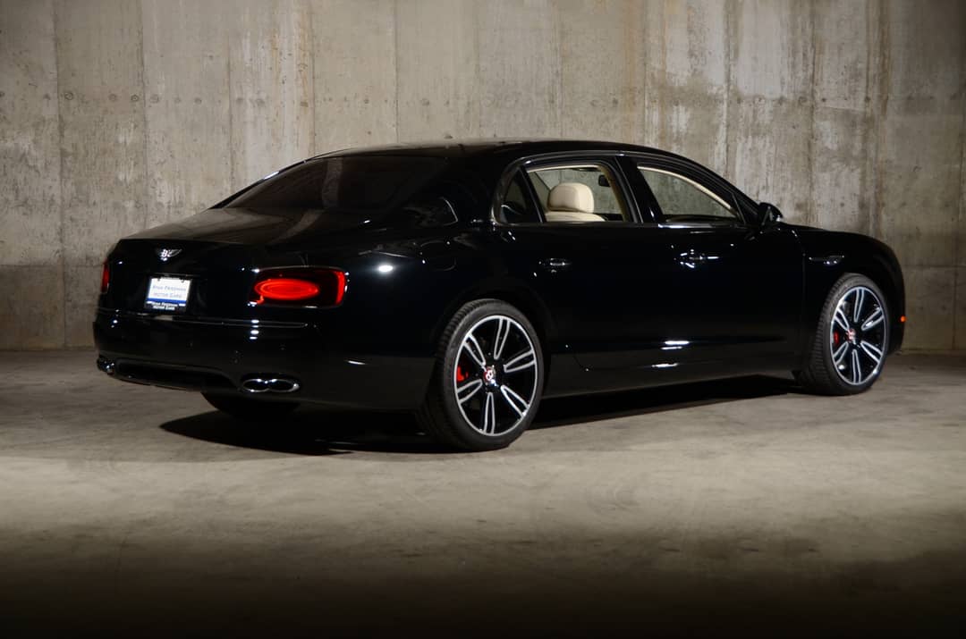 2018 Bentley Flying Spur V8 S — photo 10