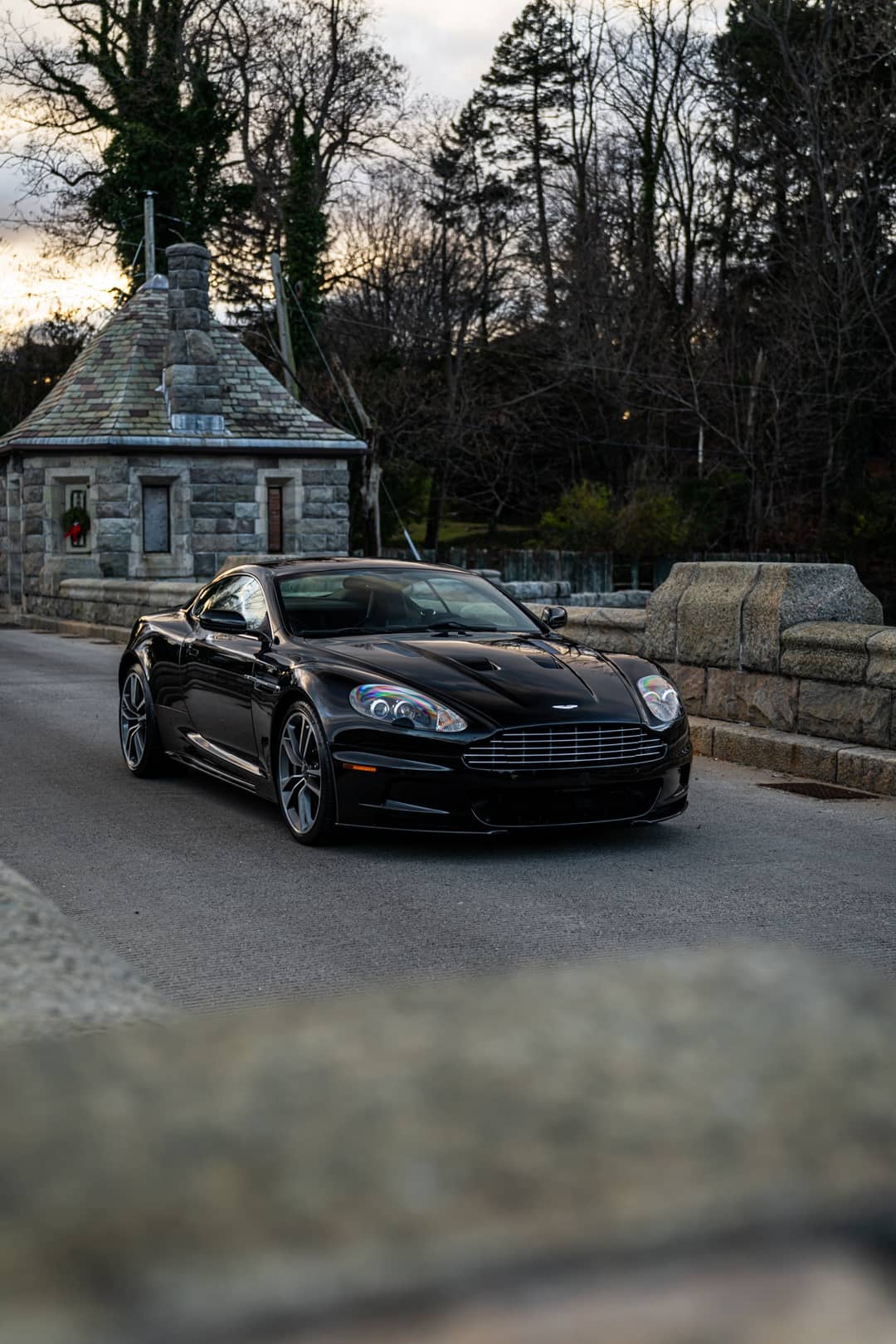 2009 Aston Martin DBS — photo 2