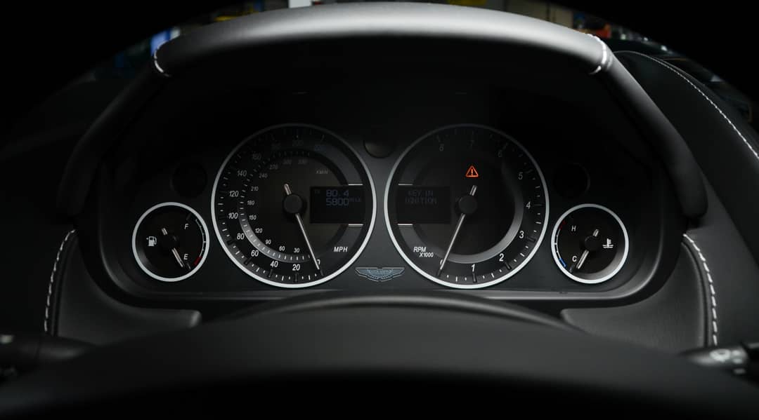 2009 Aston Martin DBS — photo 39