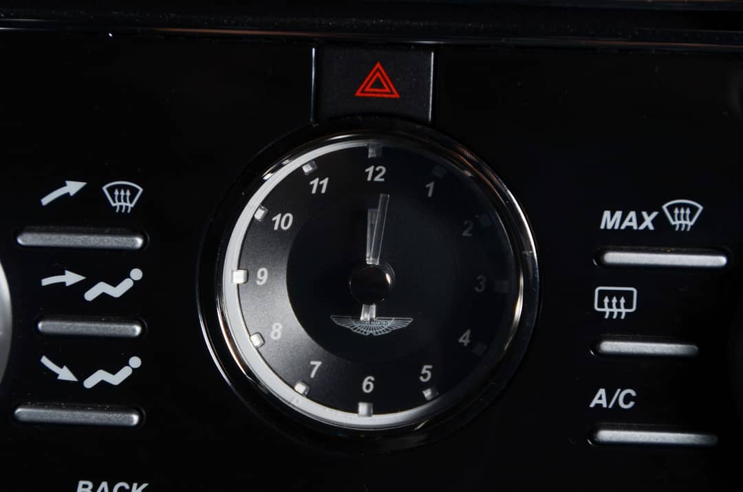 2009 Aston Martin DBS — photo 43