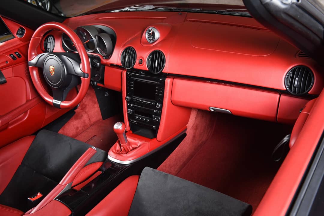 2011 Porsche Boxster Spyder — photo 35