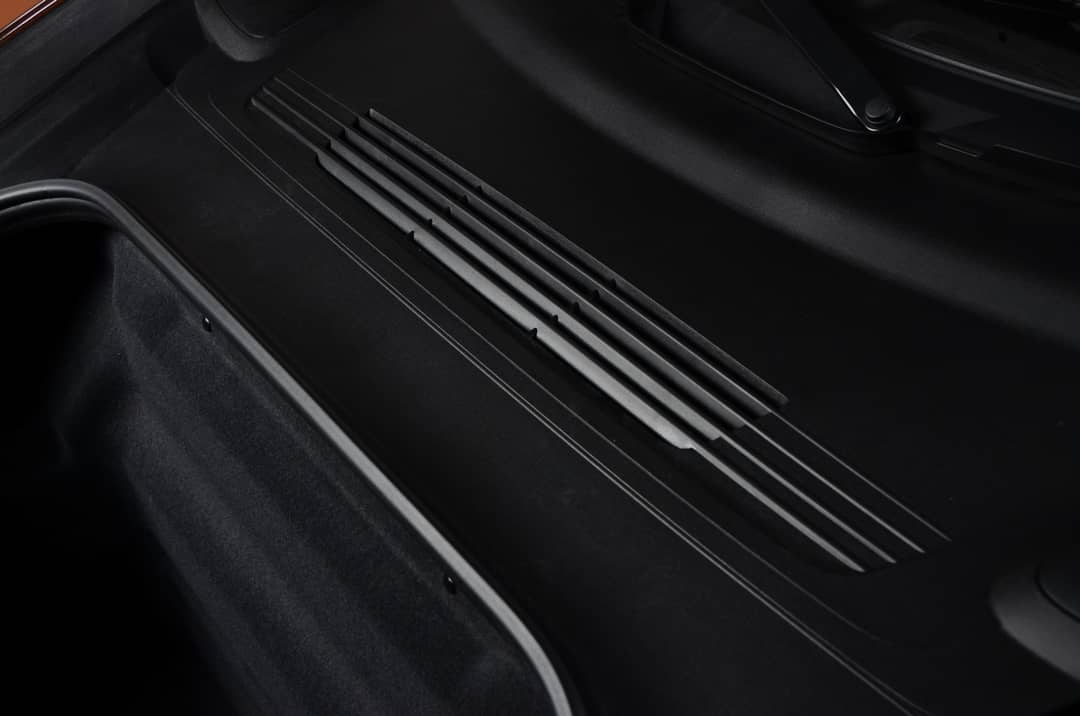 2023 Porsche 911 GT3 Touring — photo 40