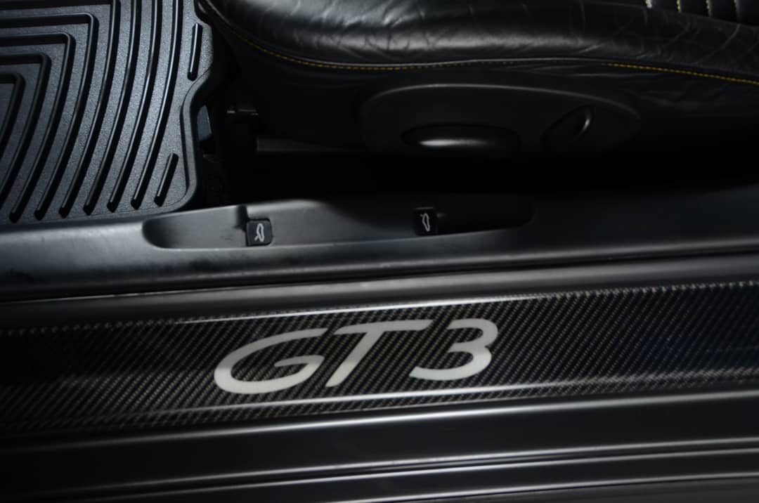 2004 Porsche 911 GT3 — photo 18