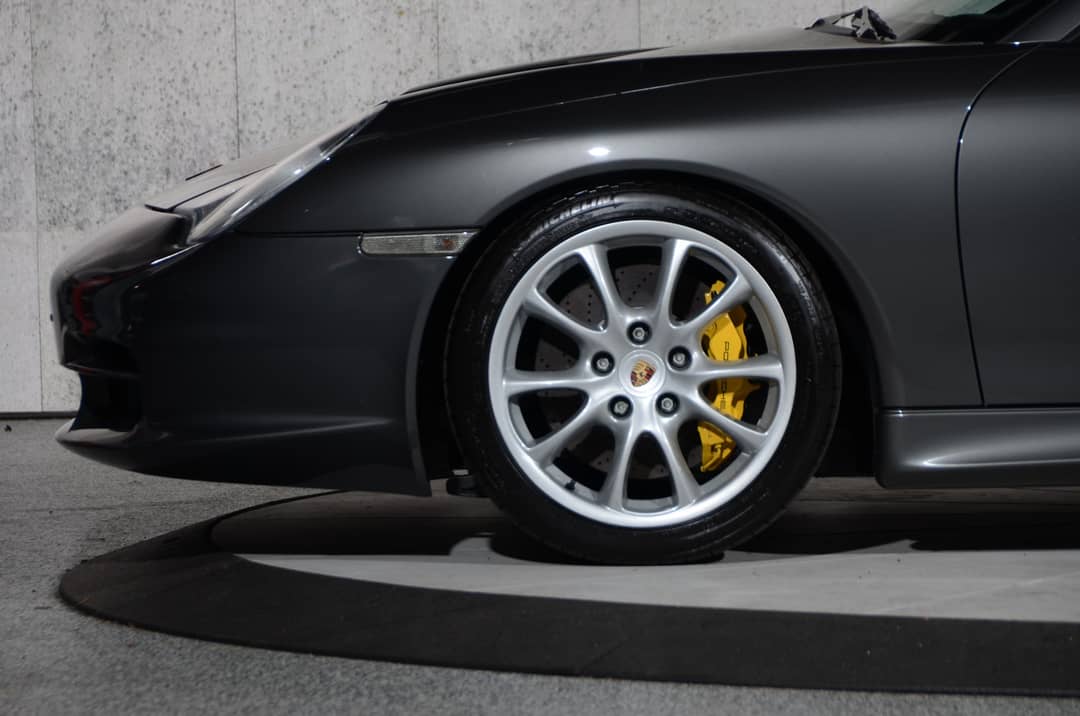 2004 Porsche 911 GT3 — photo 3