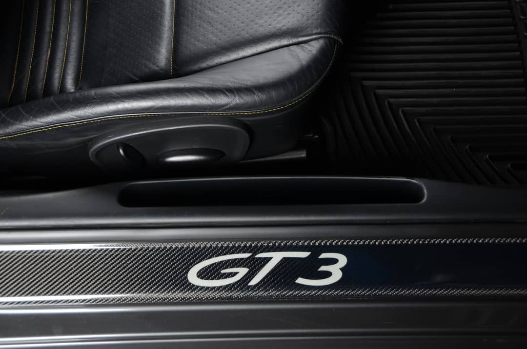 2004 Porsche 911 GT3 — photo 26