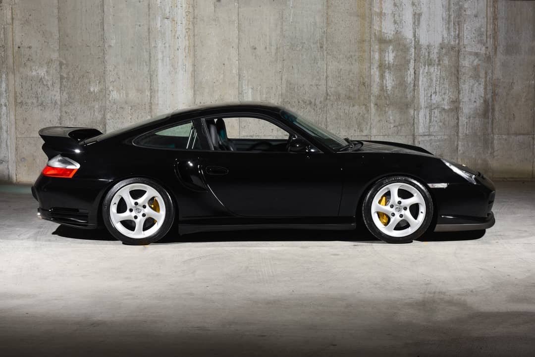 2002 Porsche 911 GT2 — photo 2