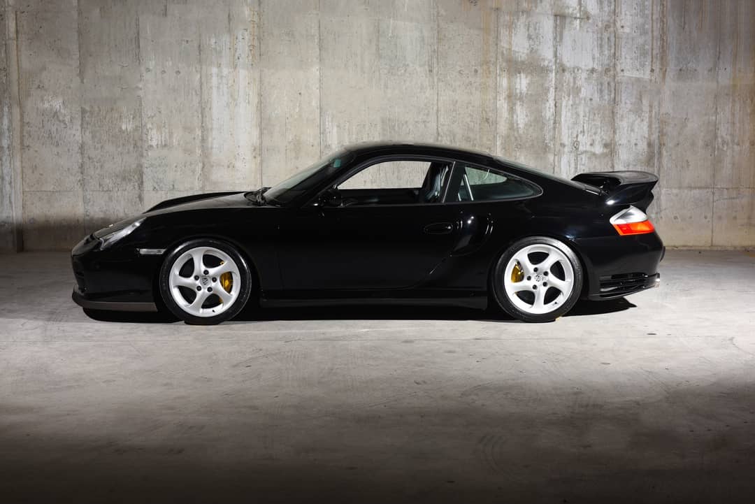 2002 Porsche 911 GT2 — photo 11