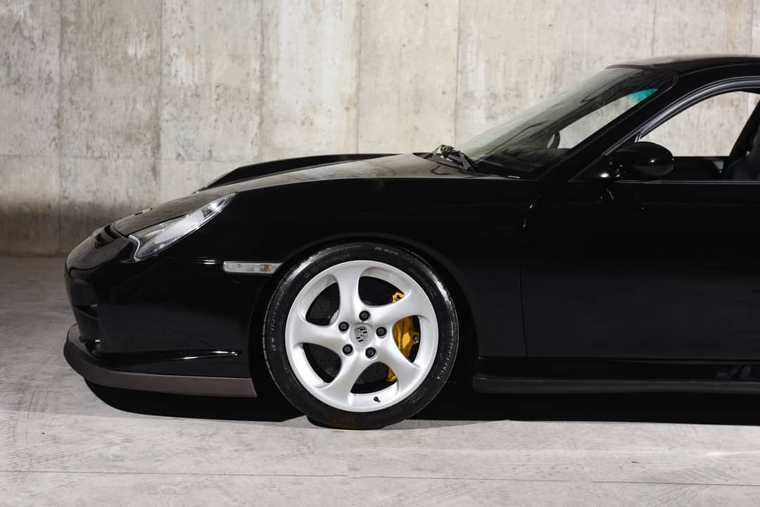 2002 Porsche 911 GT2 — photo 12