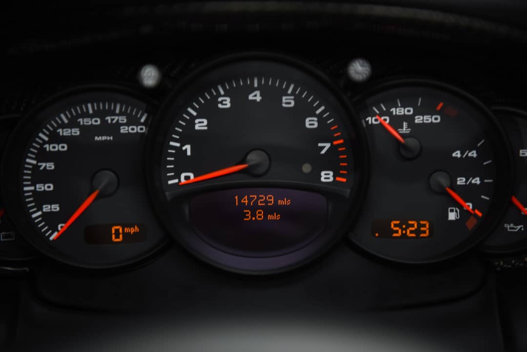 2002 Porsche 911 GT2 — photo 23
