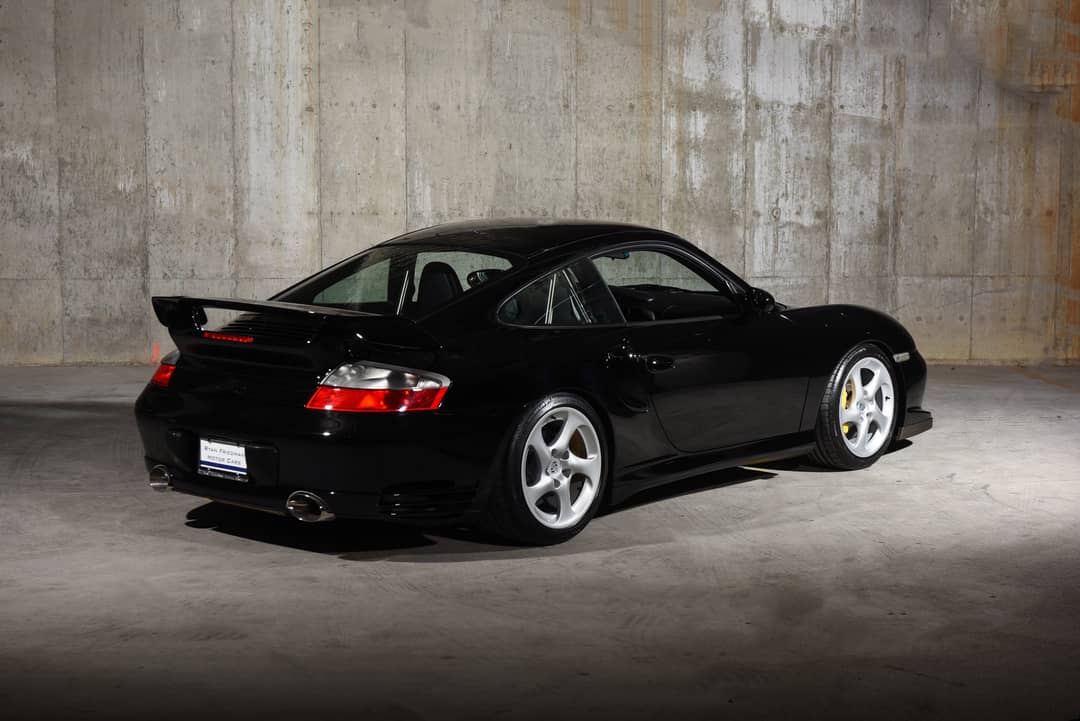 2002 Porsche 911 GT2 — photo 25