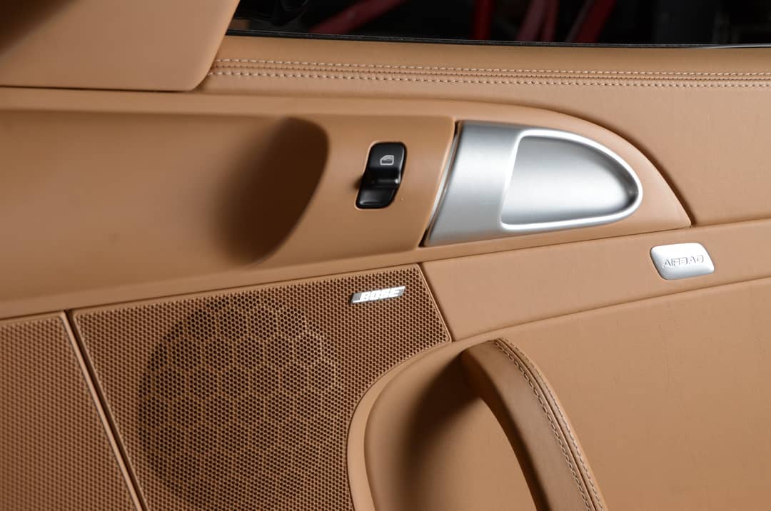 2010 Porsche 911 Turbo — photo 22