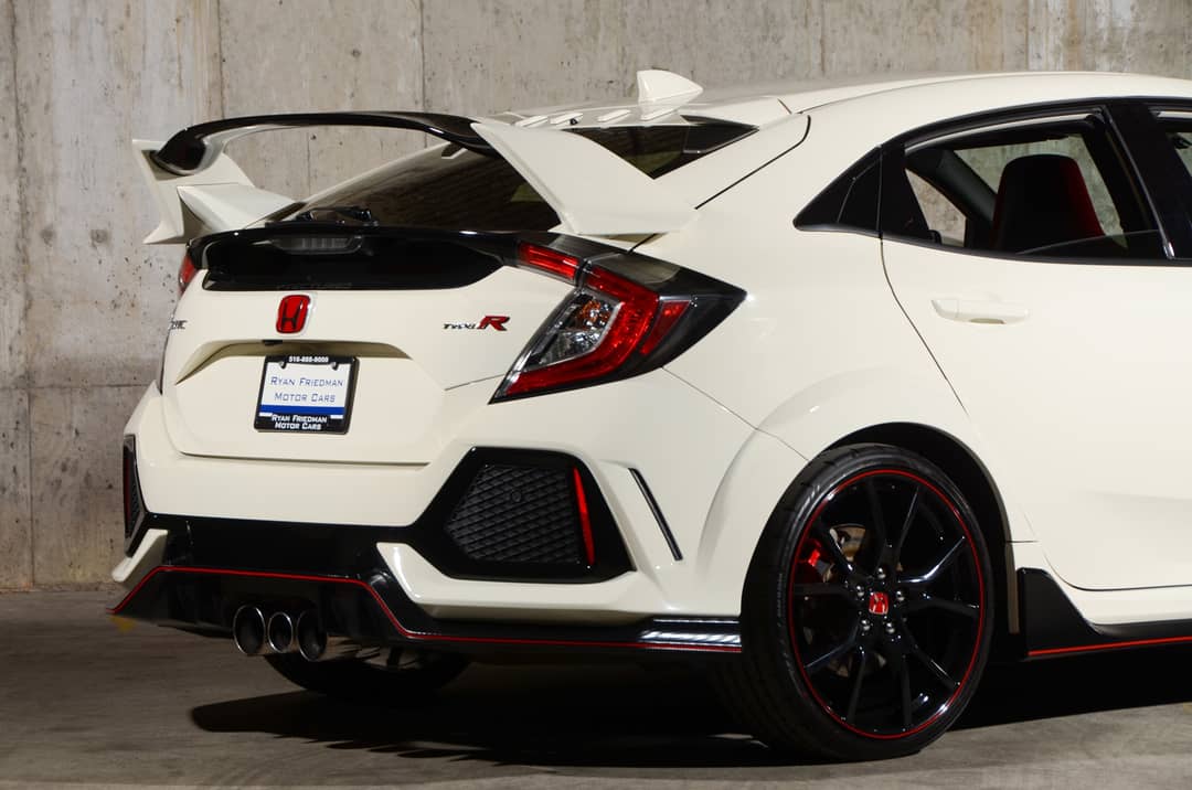 2017 Honda Civic Type R Touring — photo 20