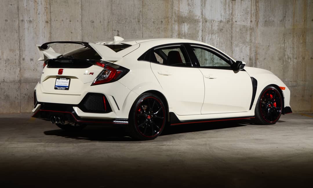 2017 Honda Civic Type R Touring — photo 21