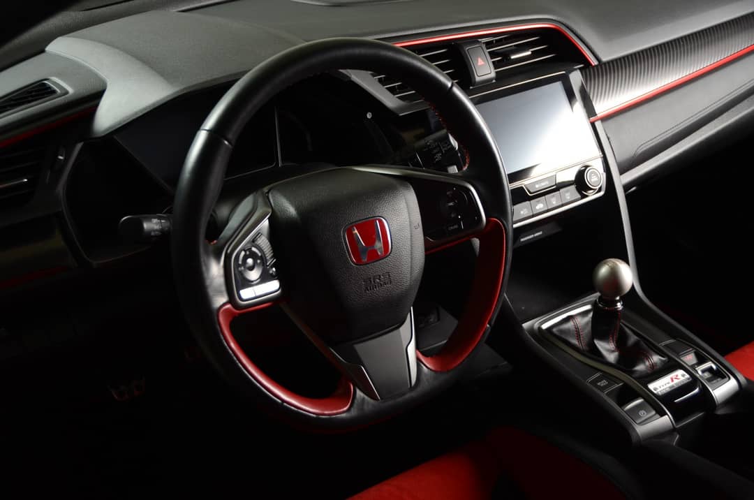 2017 Honda Civic Type R Touring — photo 29