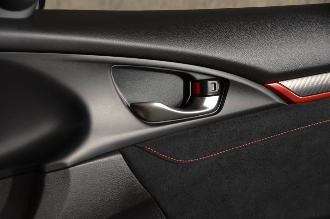 2017 Honda Civic Type R Touring — photo 43