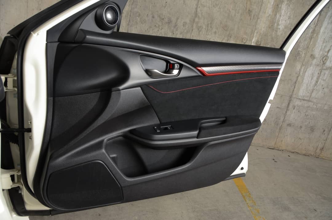 2017 Honda Civic Type R Touring — photo 44