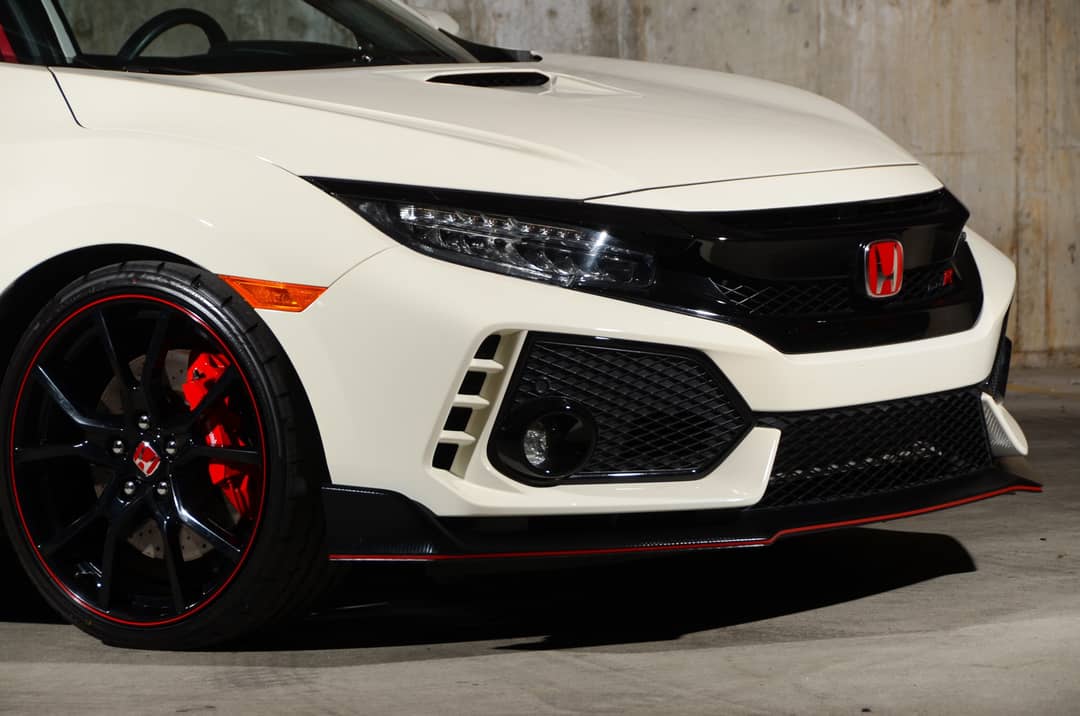 2017 Honda Civic Type R Touring — photo 6