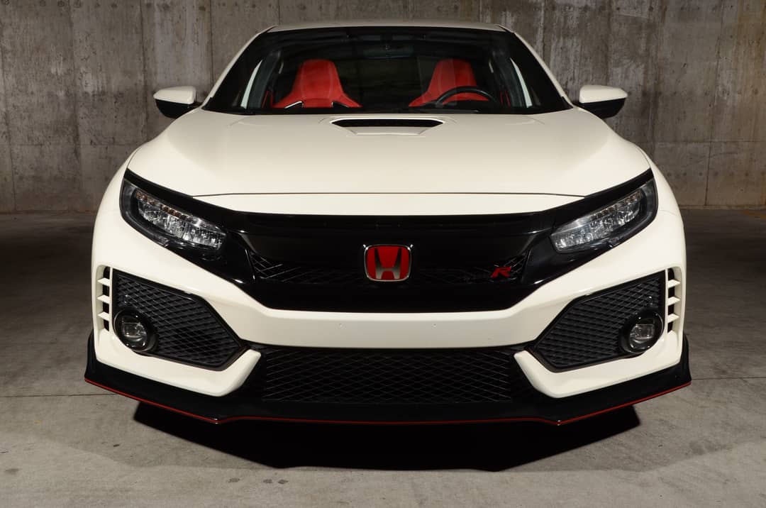 2017 Honda Civic Type R Touring — photo 10