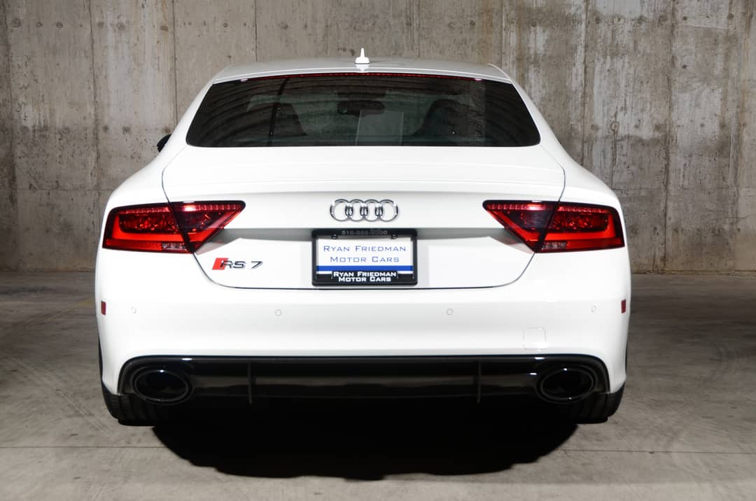 2014 Audi RS 7 4.0T quattro Prestige — photo 13