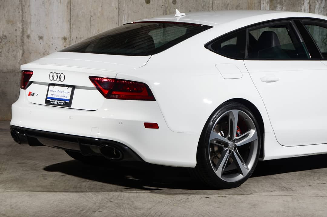 2014 Audi RS 7 4.0T quattro Prestige — photo 16