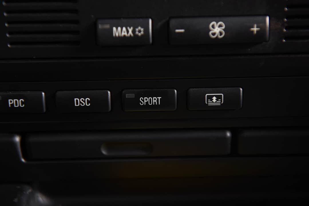 2003 BMW M5 — photo 45