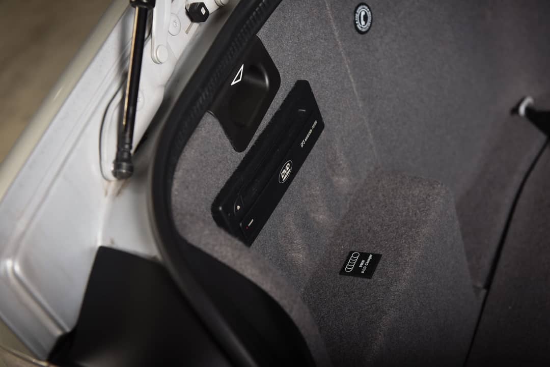 2003 BMW M5 — photo 57