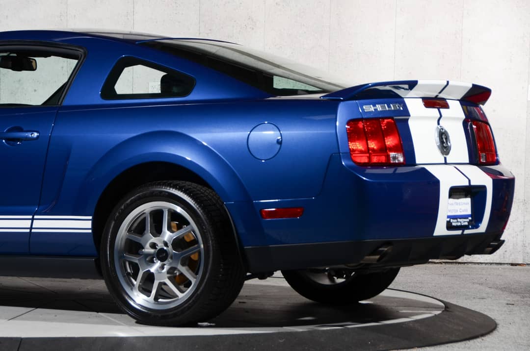 2007 Ford Shelby GT500 — photo 14