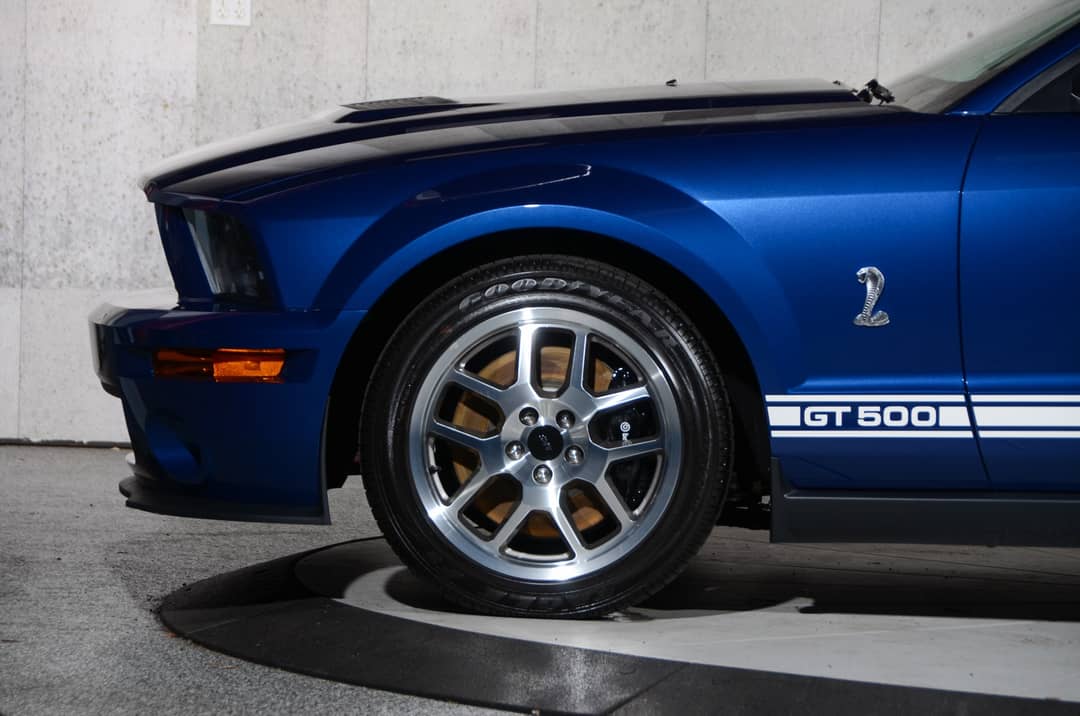 2007 Ford Shelby GT500 — photo 10