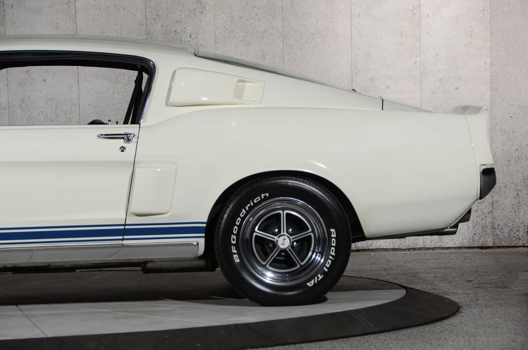 1967 Ford Mustang 428ci GT500 Fastback Restomod — photo 25