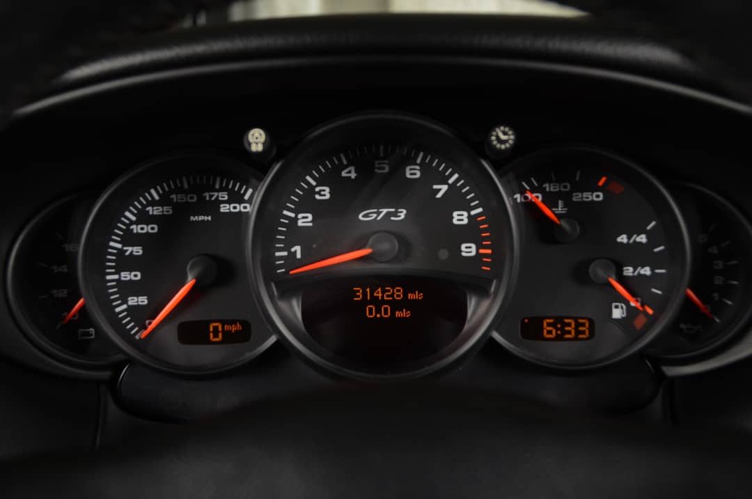 2004 Porsche 911 GT3 — photo 25