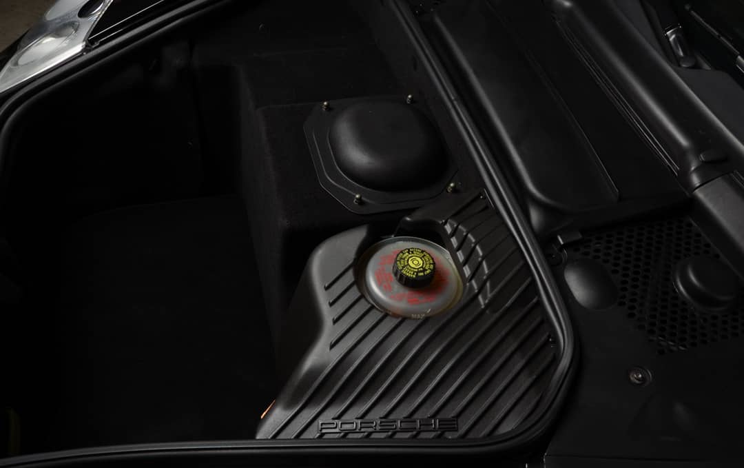 2004 Porsche 911 GT3 — photo 6