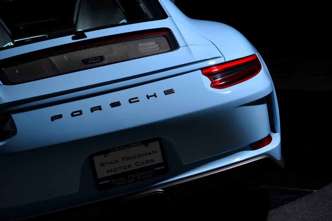 2018 Porsche 911 GT3 Touring — photo 17