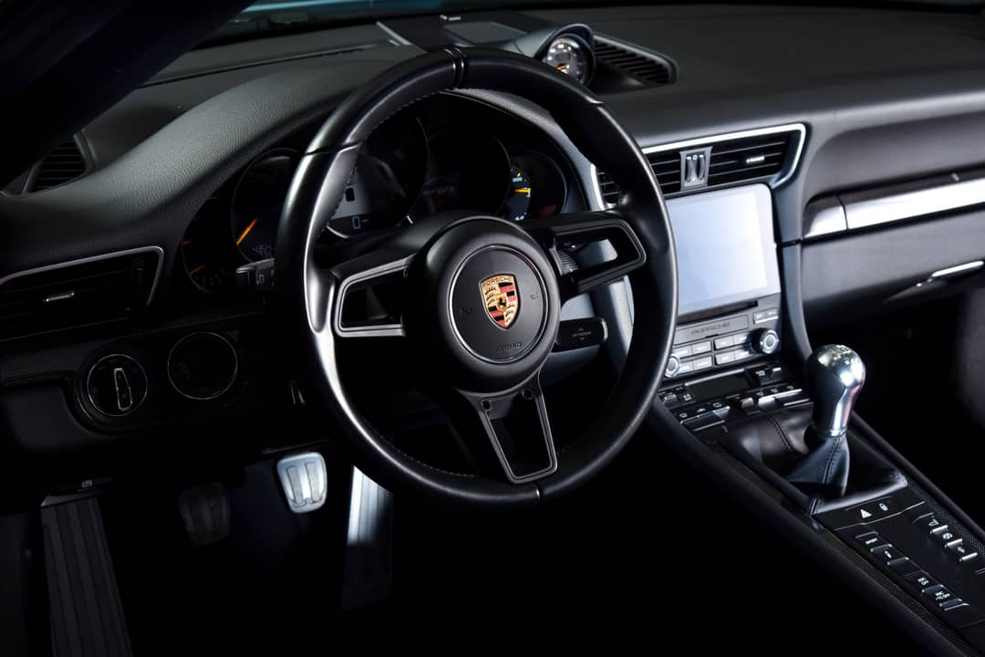 2018 Porsche 911 GT3 Touring — photo 23