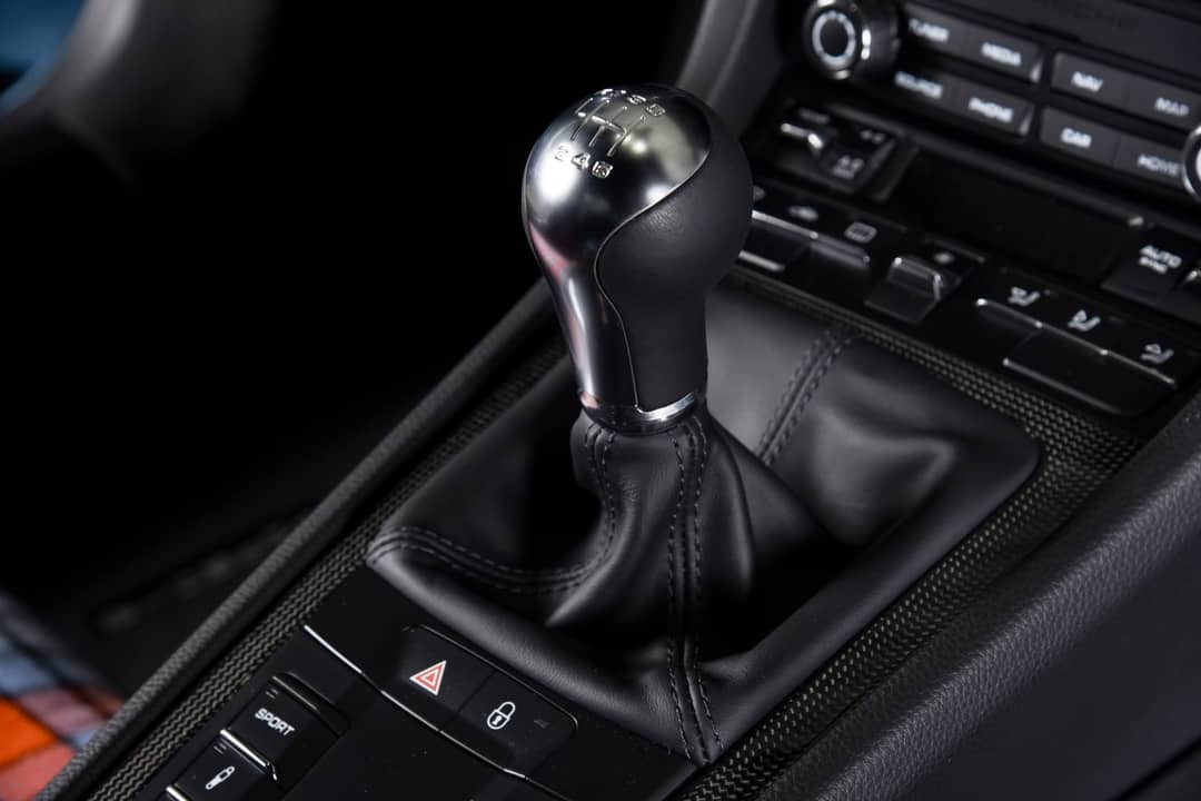 2018 Porsche 911 GT3 Touring — photo 6