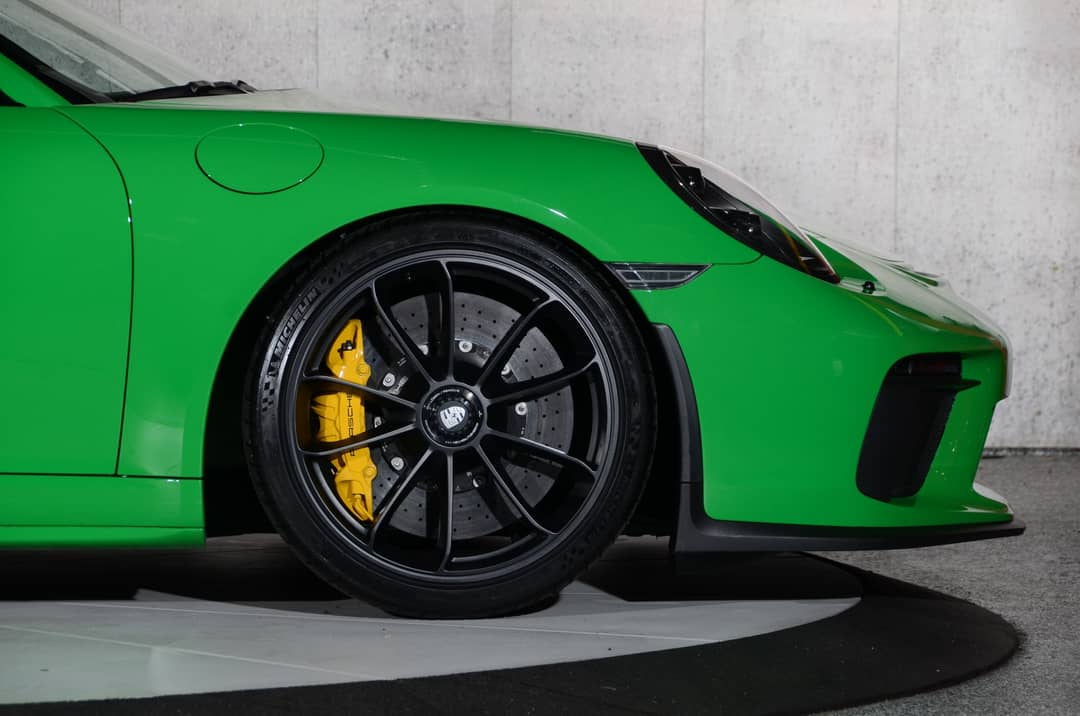 2018 Porsche 911 GT3 Touring — photo 12
