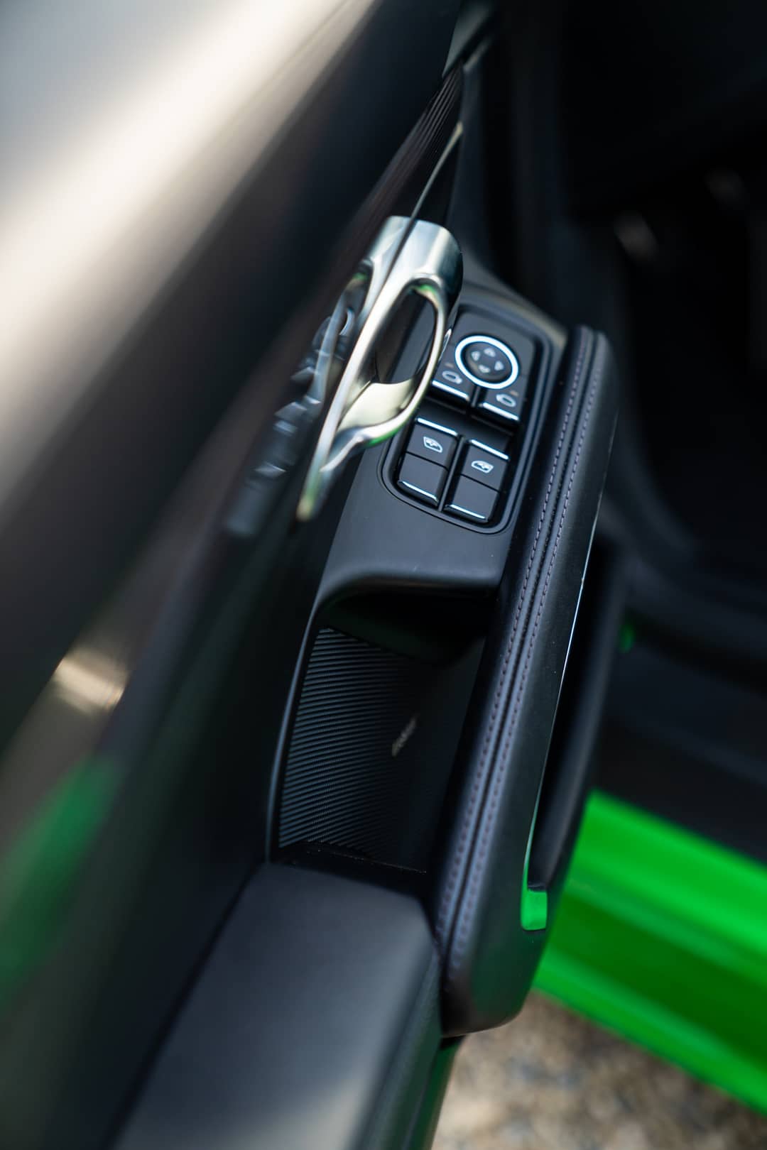2018 Porsche 911 GT3 Touring — photo 45