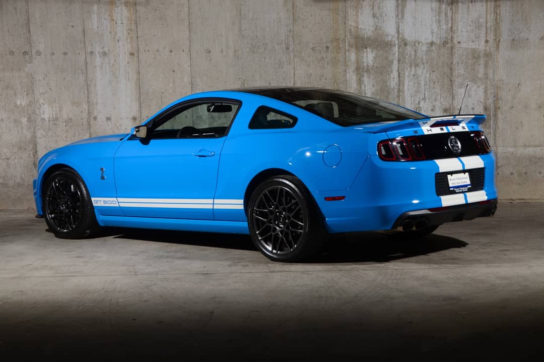 2013 Ford Shelby GT500 — photo 11