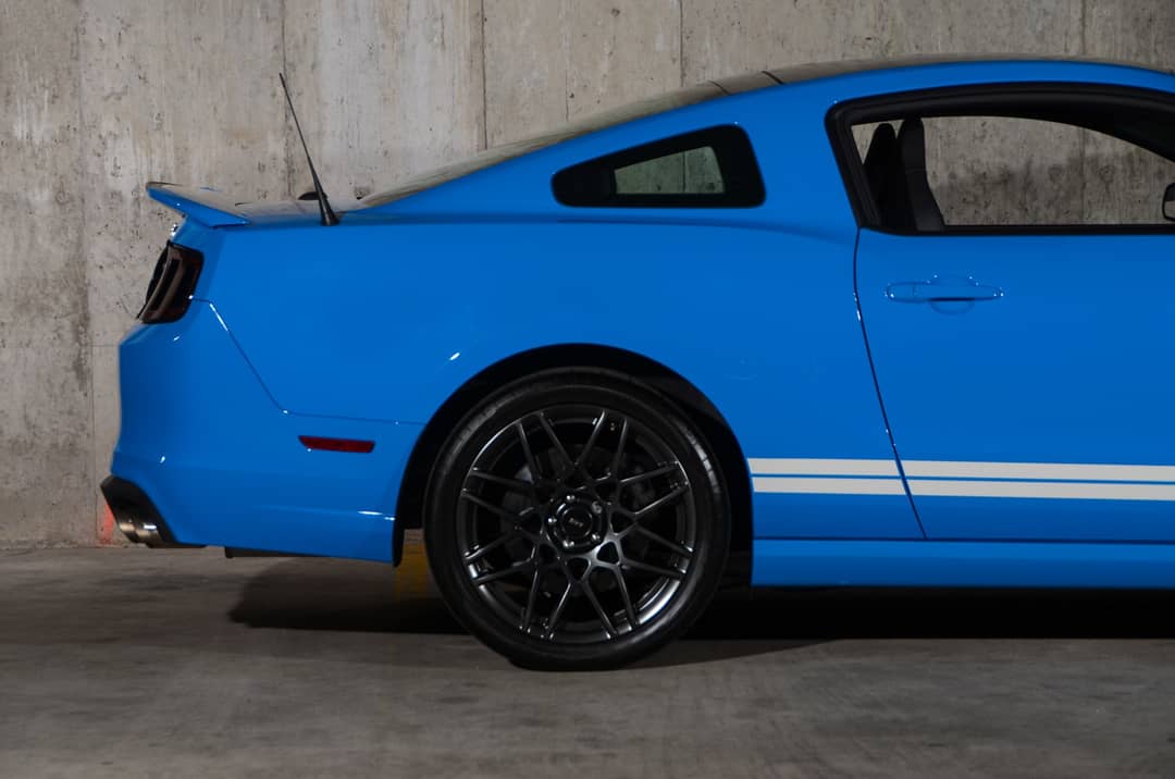 2013 Ford Shelby GT500 — photo 19
