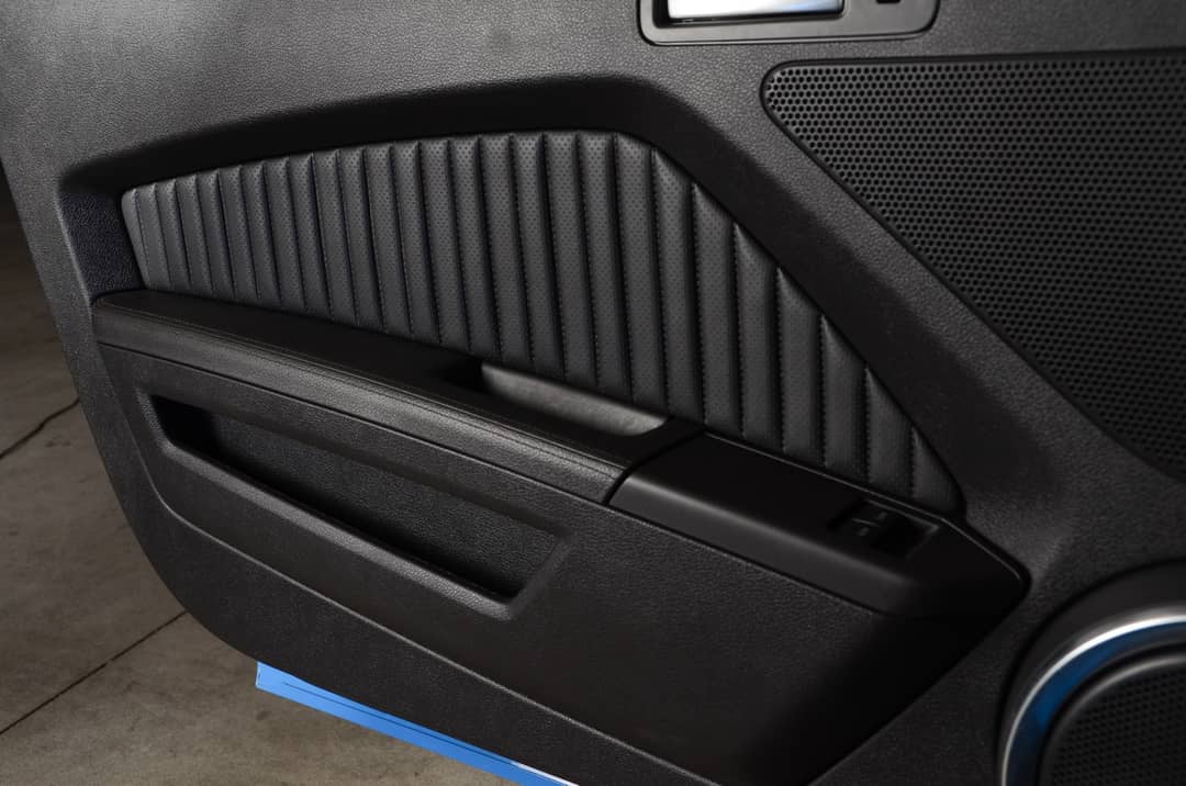 2013 Ford Shelby GT500 — photo 22