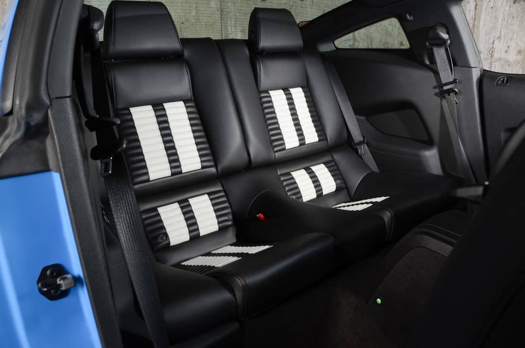 2013 Ford Shelby GT500 — photo 33