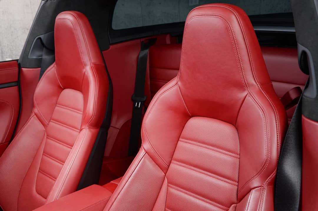 2022 Porsche 911 Targa 4 GTS — photo 18