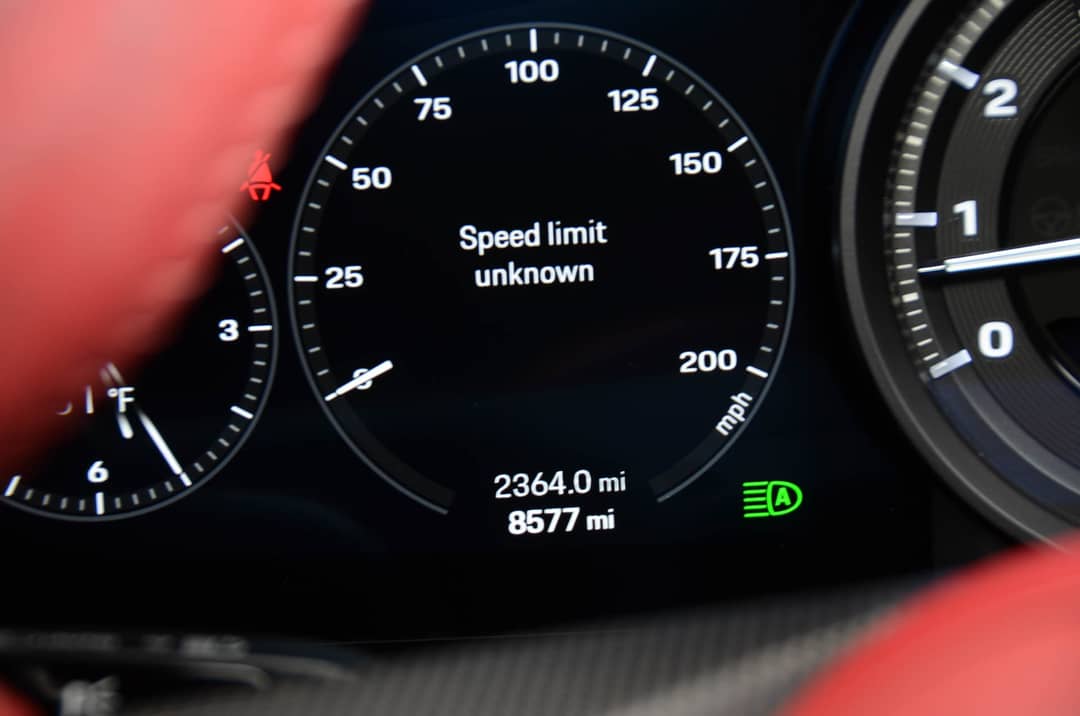 2022 Porsche 911 Targa 4 GTS — photo 23