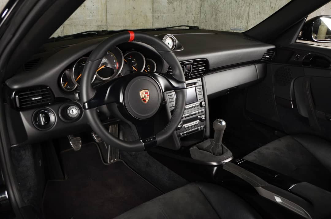 2010 Porsche 911 GT3 — photo 15