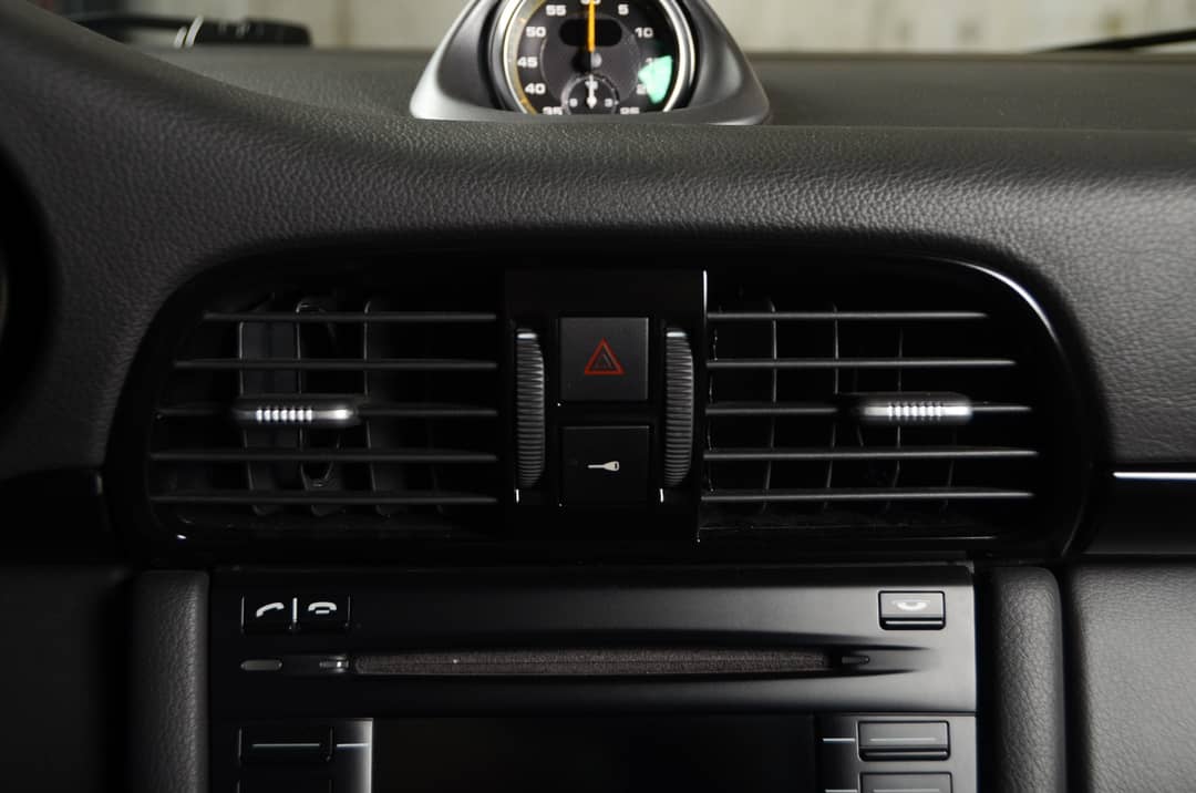 2010 Porsche 911 GT3 — photo 23