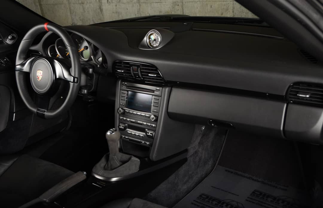 2010 Porsche 911 GT3 — photo 33