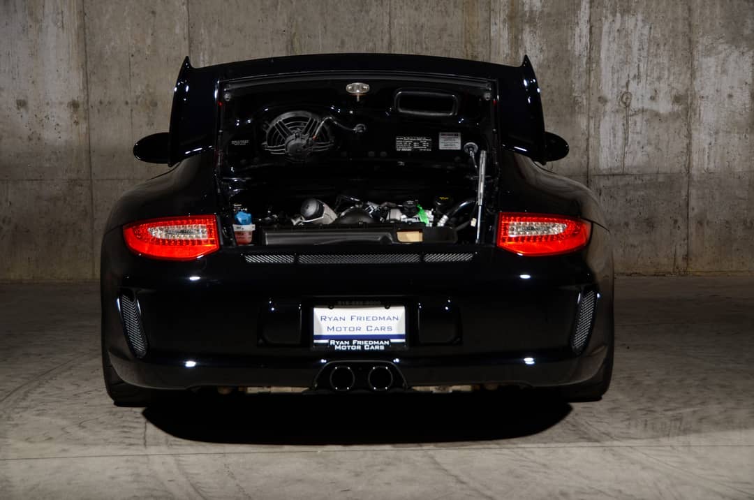 2010 Porsche 911 GT3 — photo 9