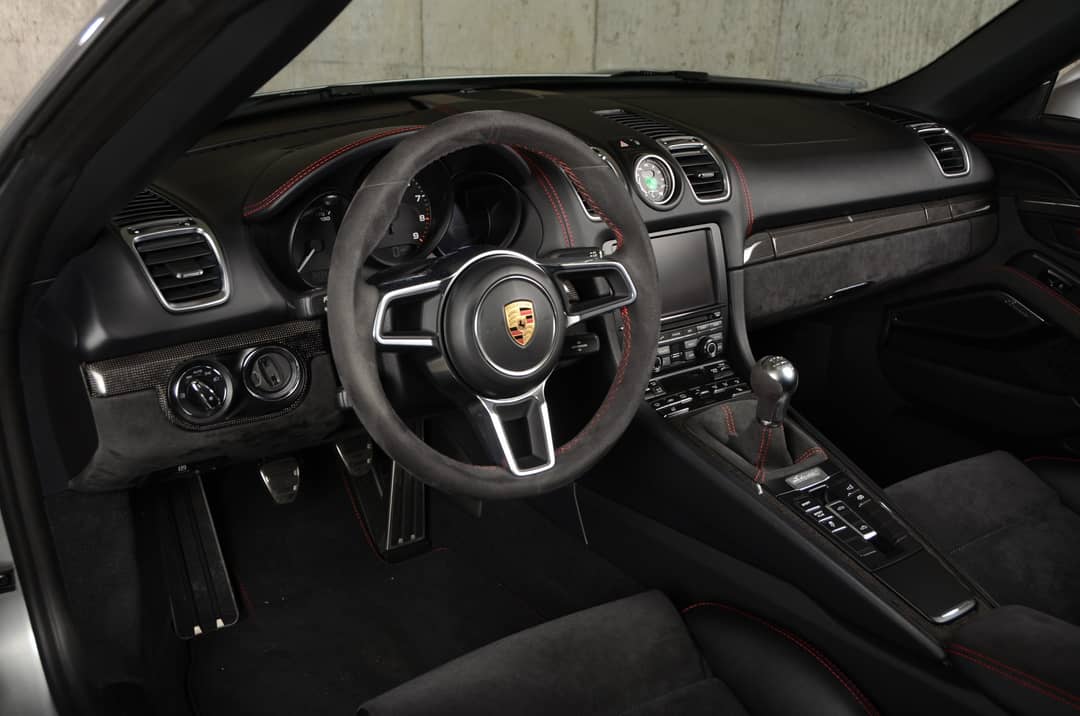 2016 Porsche Boxster Spyder — photo 28