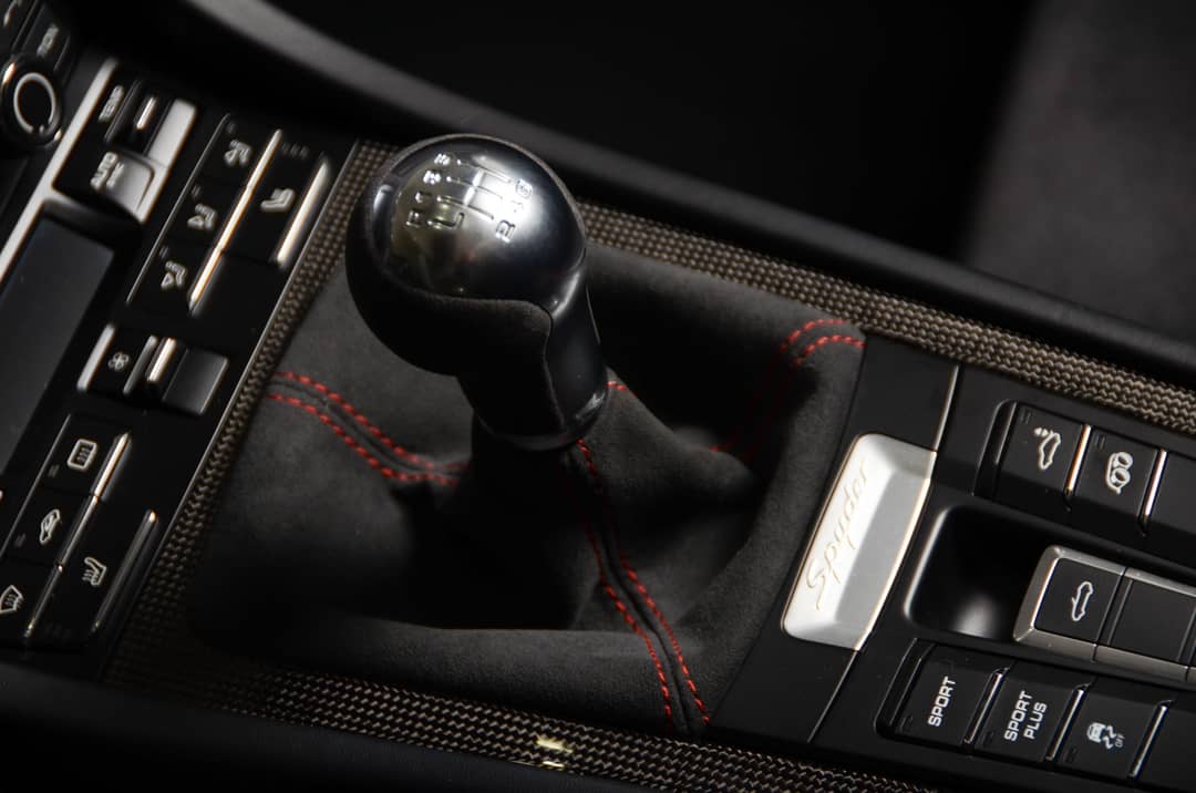 2016 Porsche Boxster Spyder — photo 40