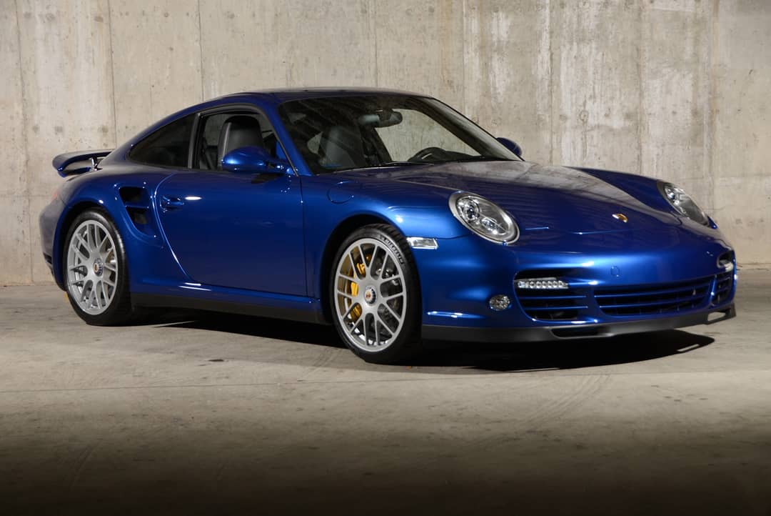 2011 Porsche 911 Turbo S — photo 2