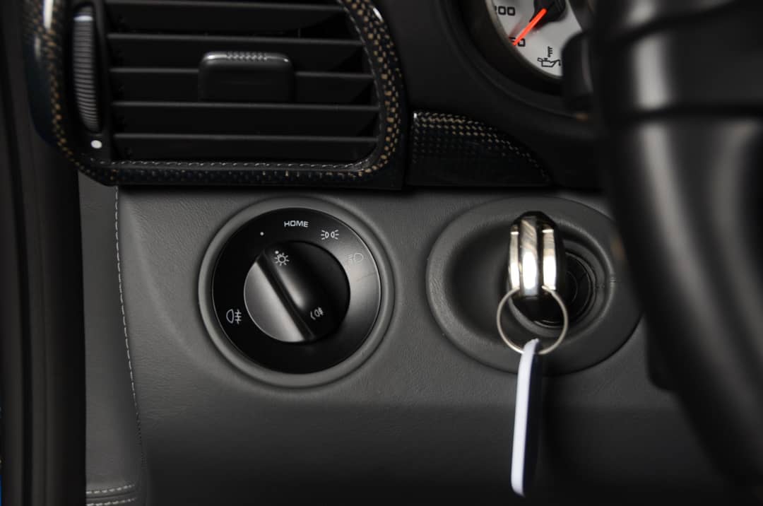 2011 Porsche 911 Turbo S — photo 17